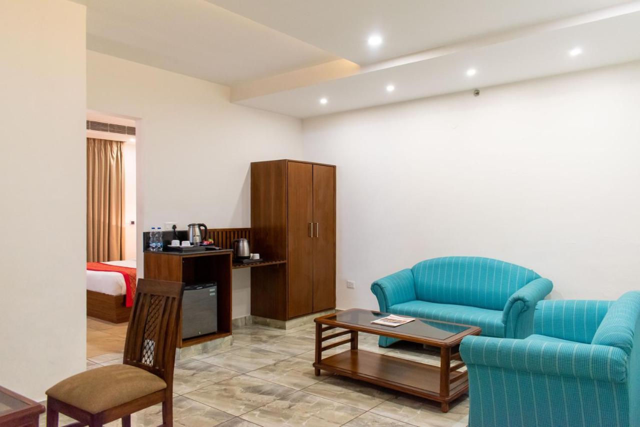 Grand Hotel Nawanshahr Nawāshahr Eksteriør bilde