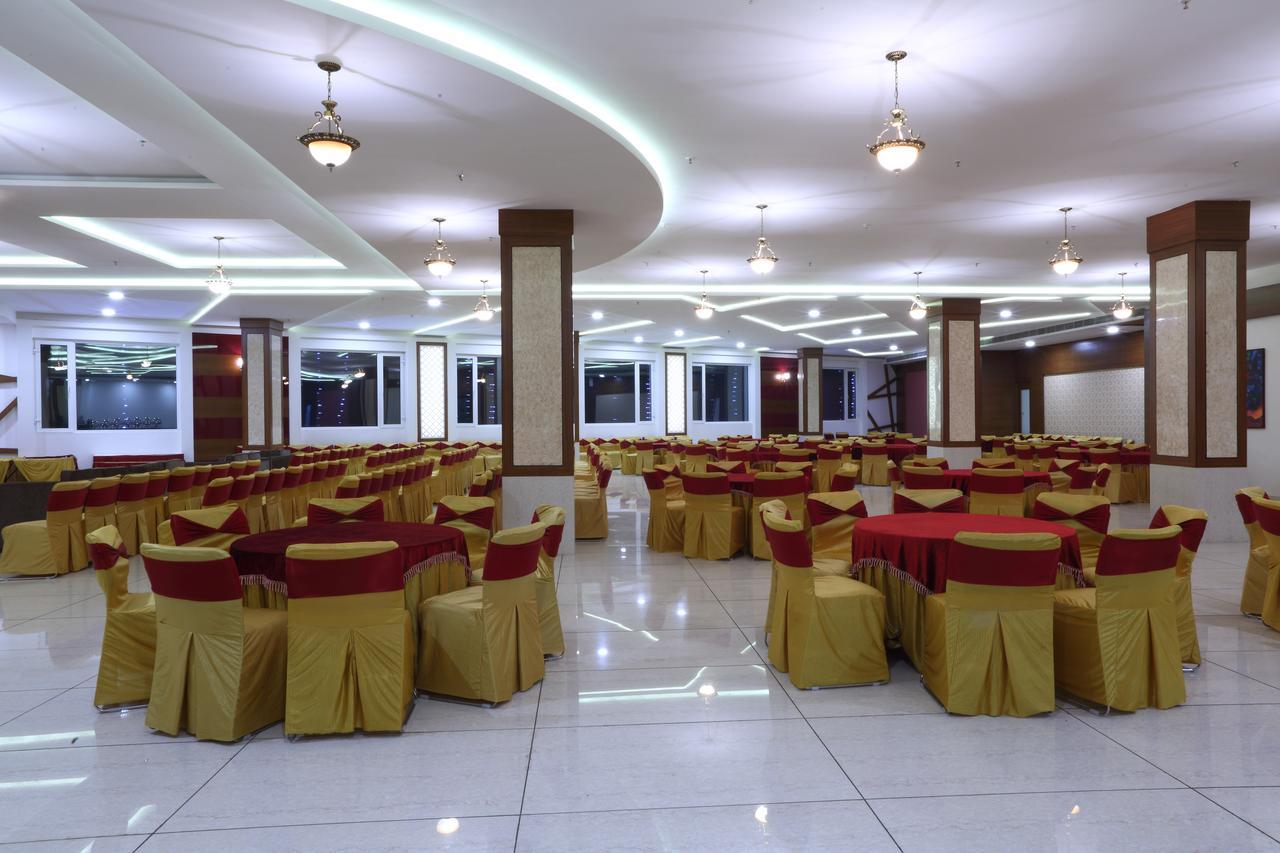 Grand Hotel Nawanshahr Nawāshahr Eksteriør bilde