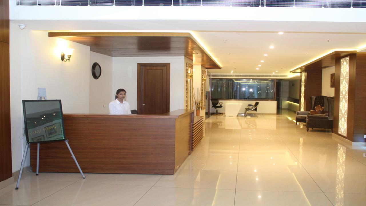 Grand Hotel Nawanshahr Nawāshahr Eksteriør bilde