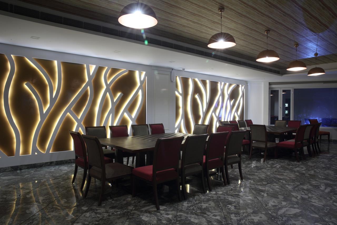 Grand Hotel Nawanshahr Nawāshahr Eksteriør bilde